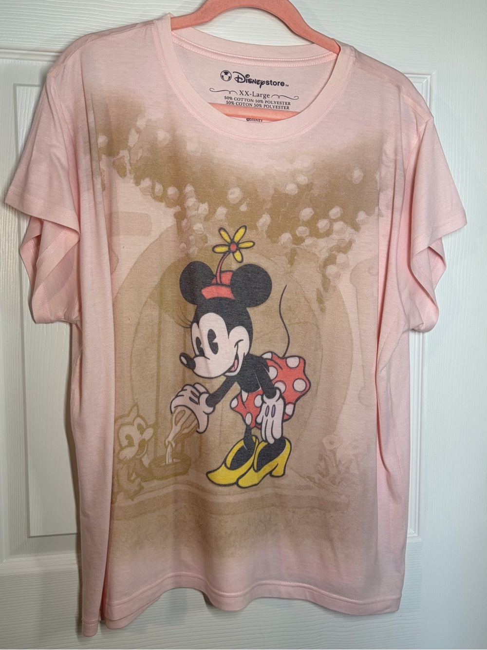 Vintage Disney Pink Minnie Mouse Graphic Tee with Yellow Shoes